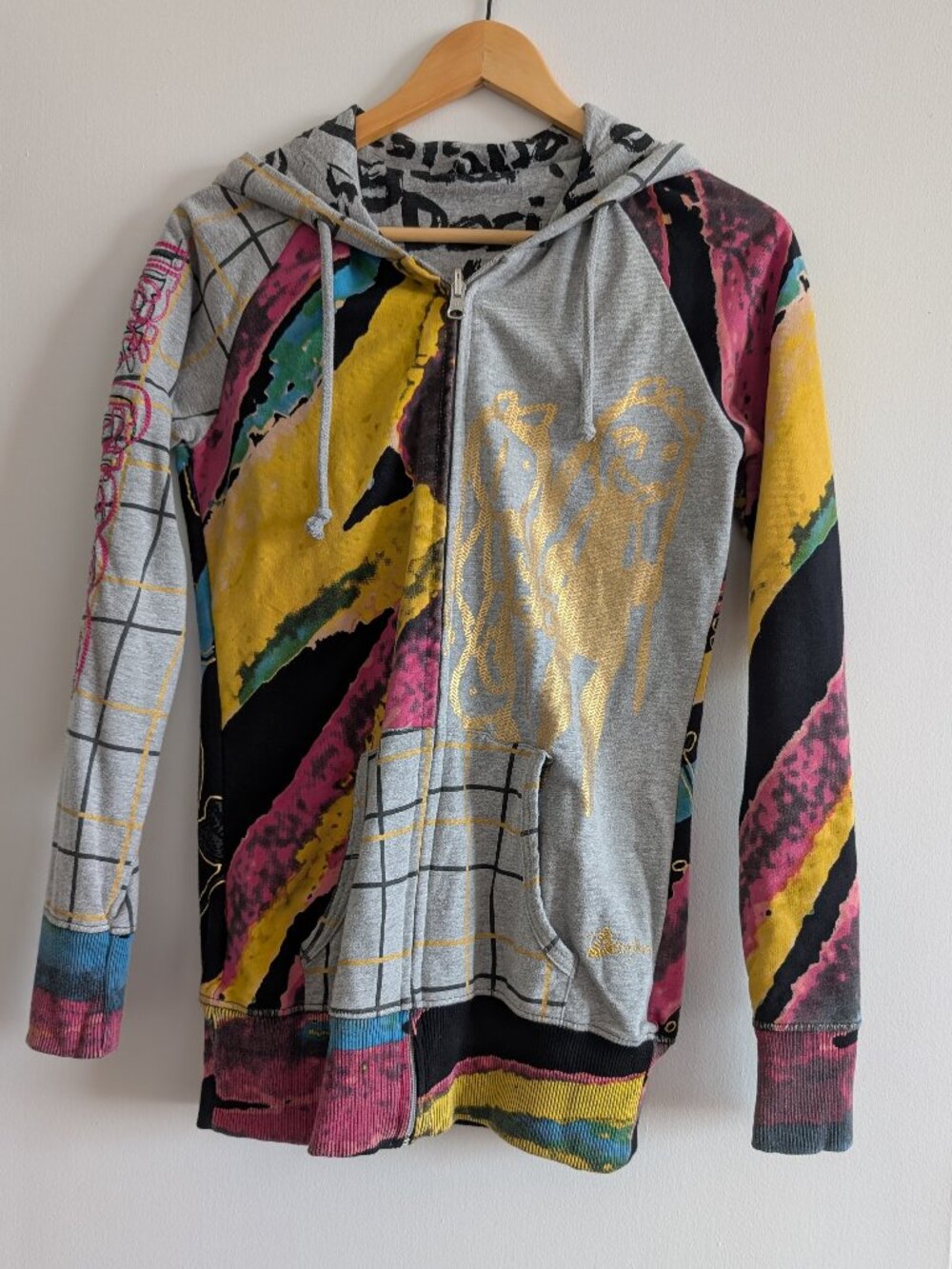 Graffiti Desigual Hoodie with Zipper. Totally Reversible. Size SM